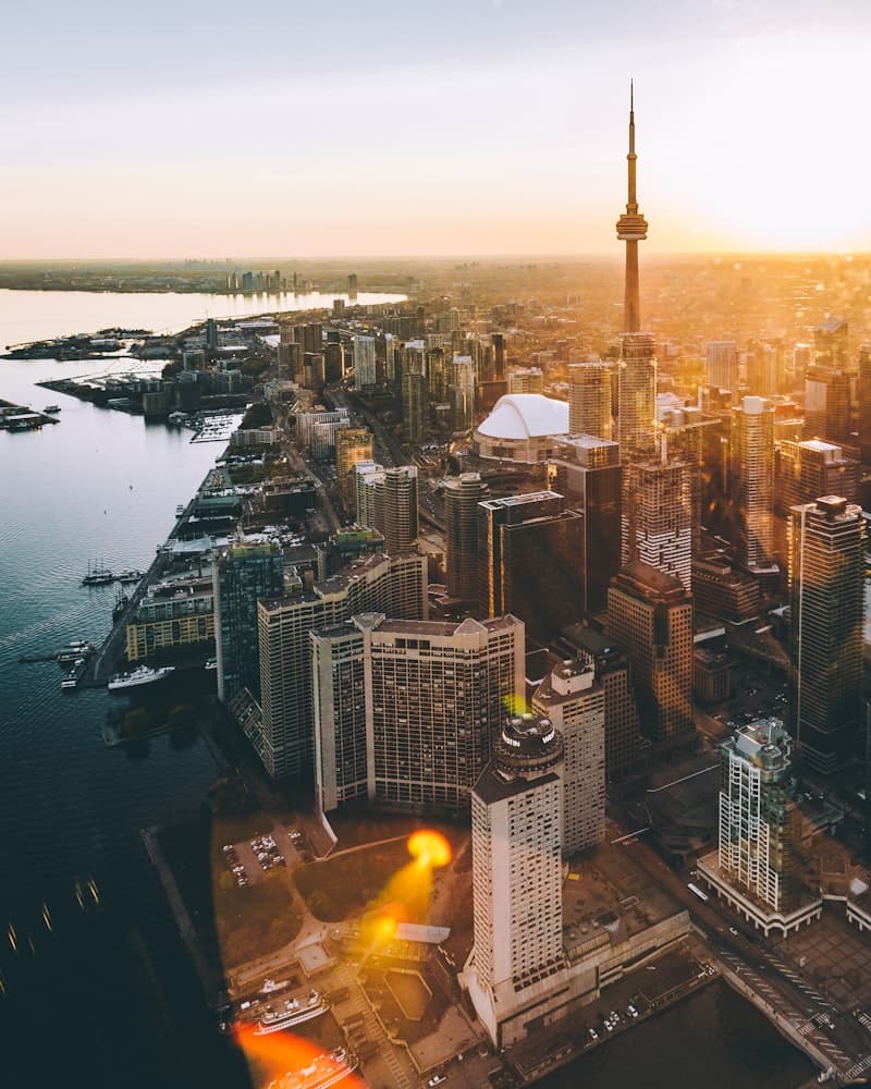 20 Best Free Things to Do in Toronto That Locals Love